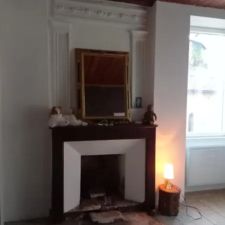 Apartment House With Good Energy Marminiac