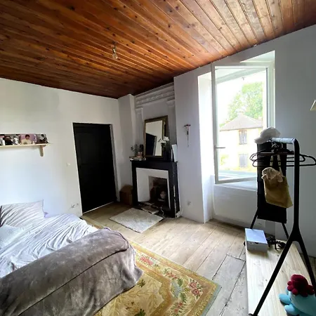 Apartment House With Good Energy *